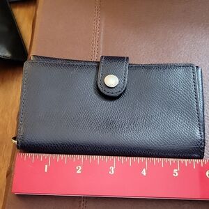 Coach Black Leather Bifold Wallet with Snap Closure